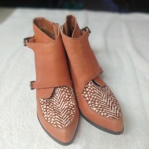 Very Volitale Ankle Boots Brown with Horsehair Pattern